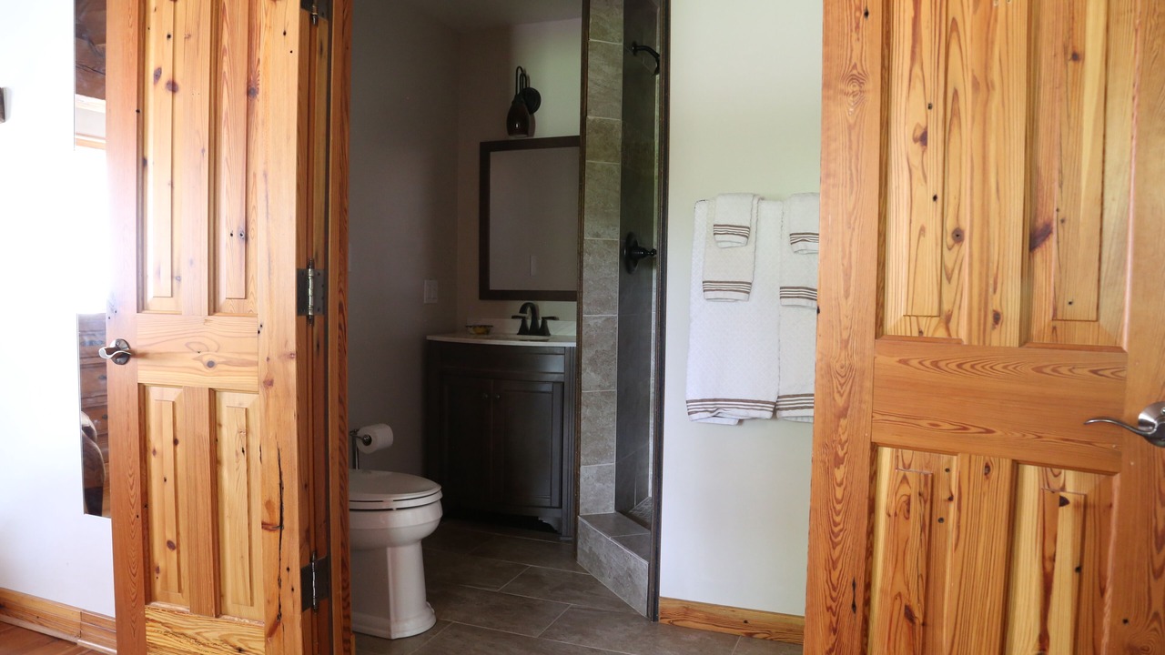 Photo of Bathroom in Elizabeth