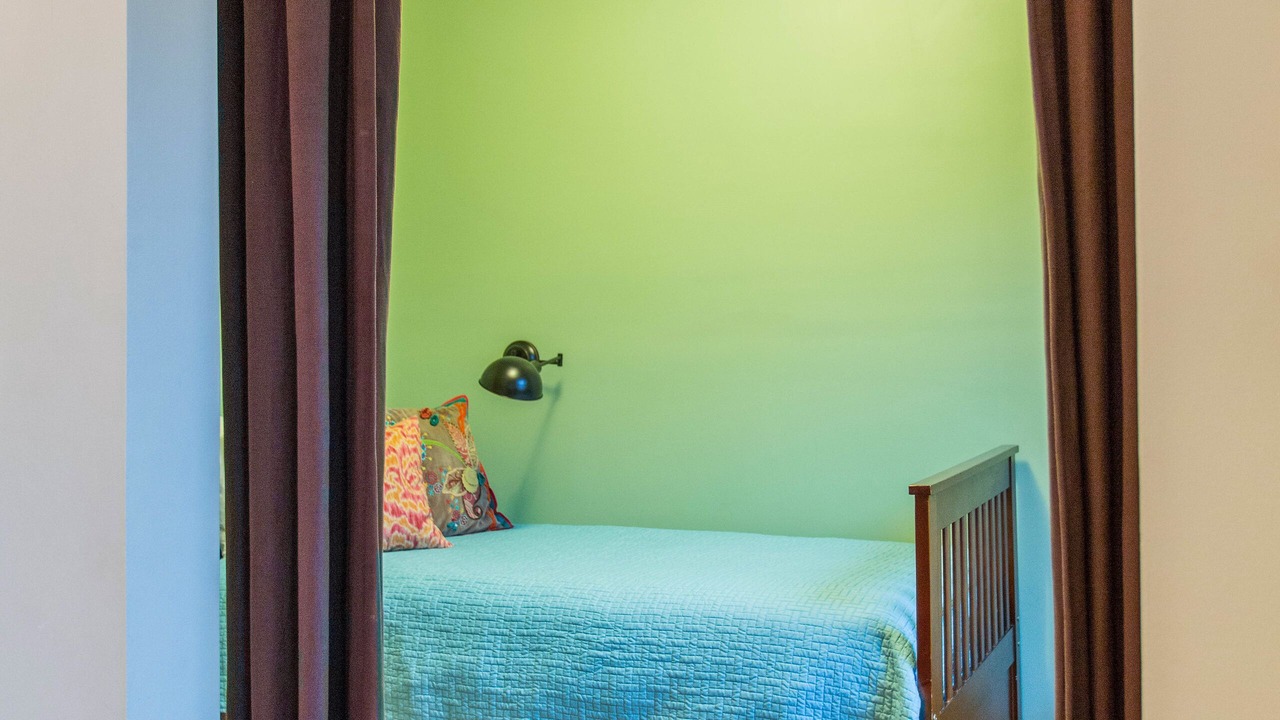 Photo of Bedroom in Bucktown