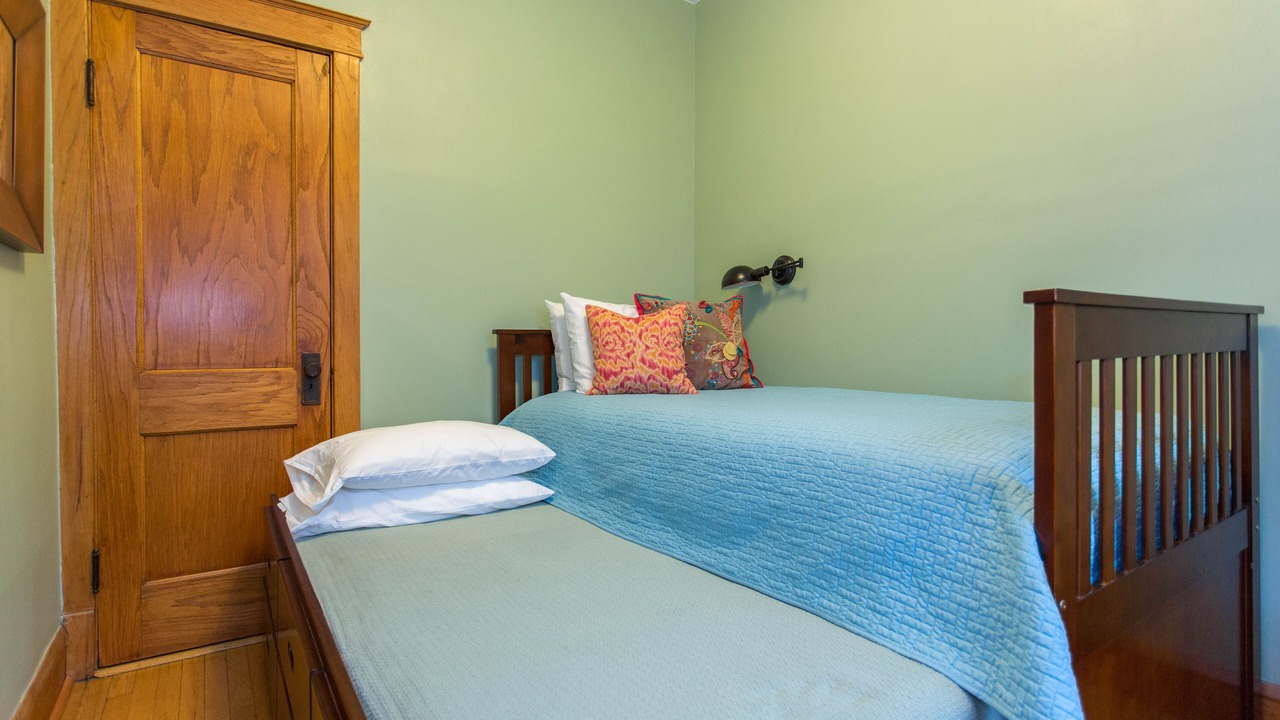 Photo of Bedroom in Bucktown