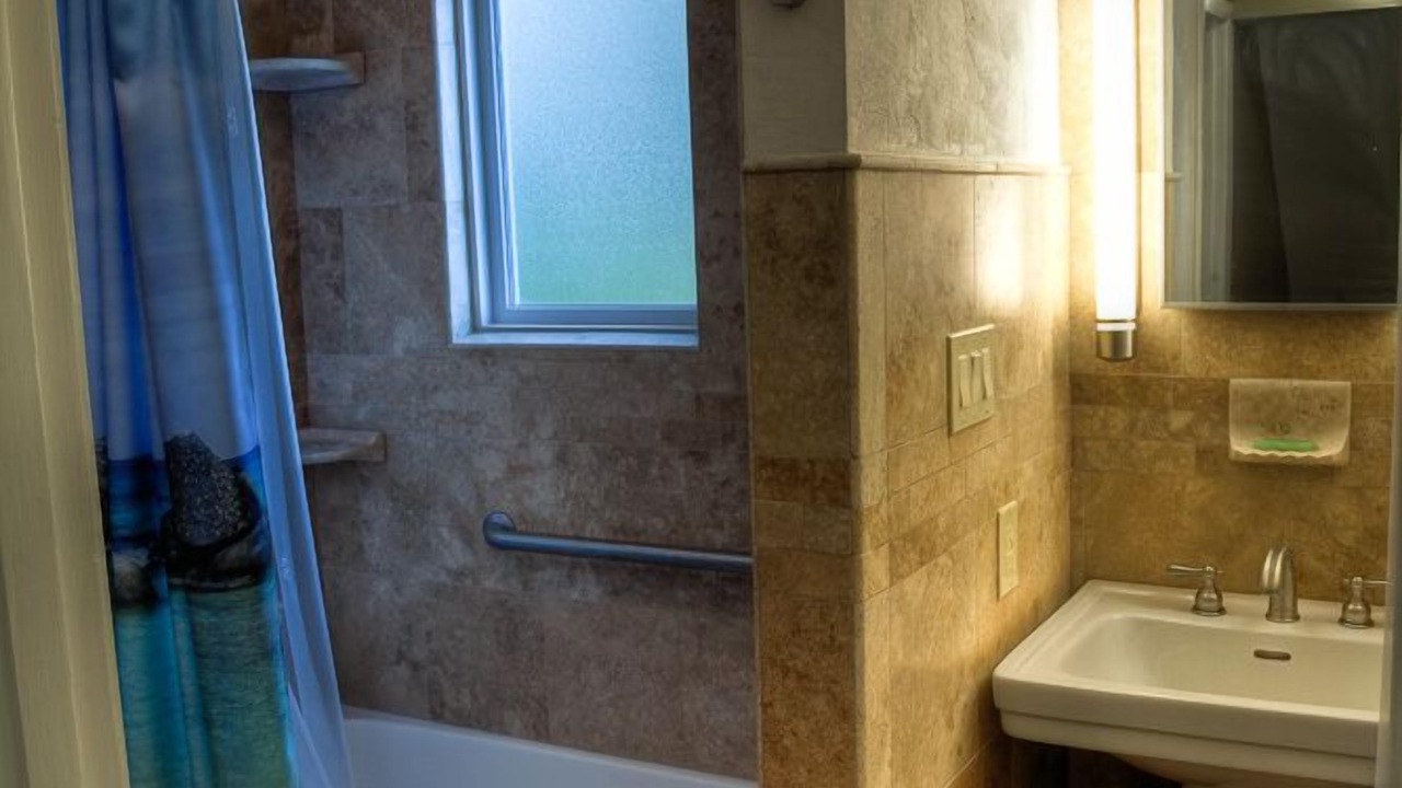 Photo of Bathroom in Millstadt