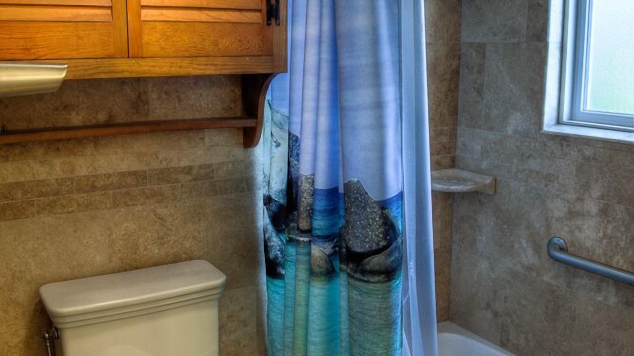 Photo of Bathroom in Millstadt