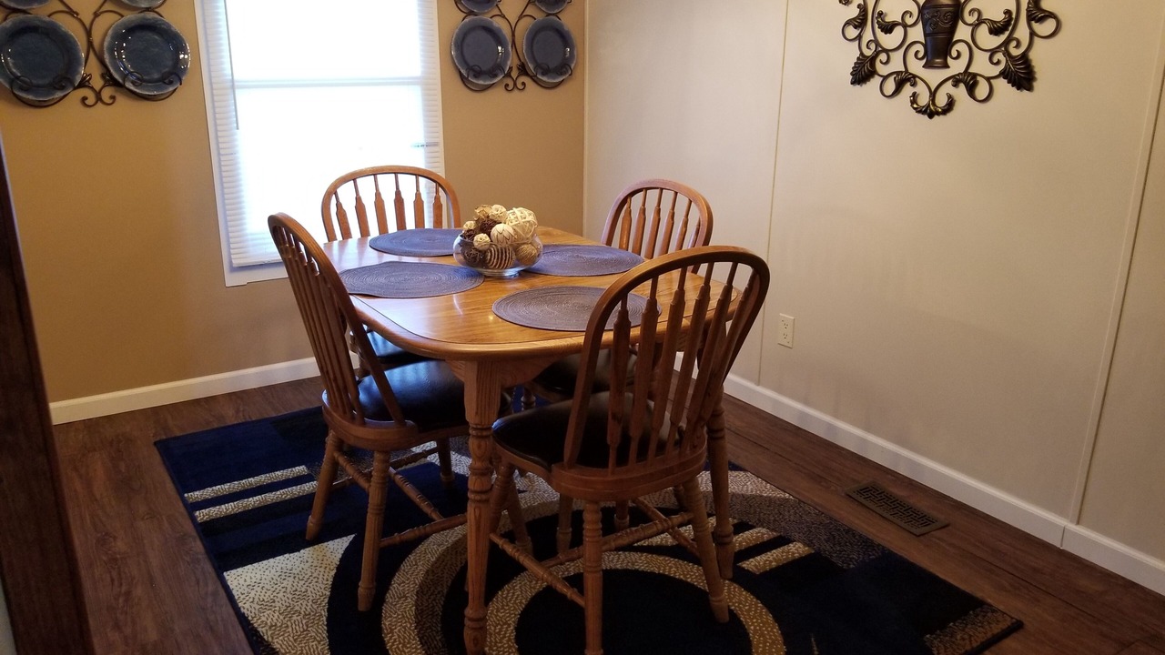Photo of Livingroom in Lakewood
