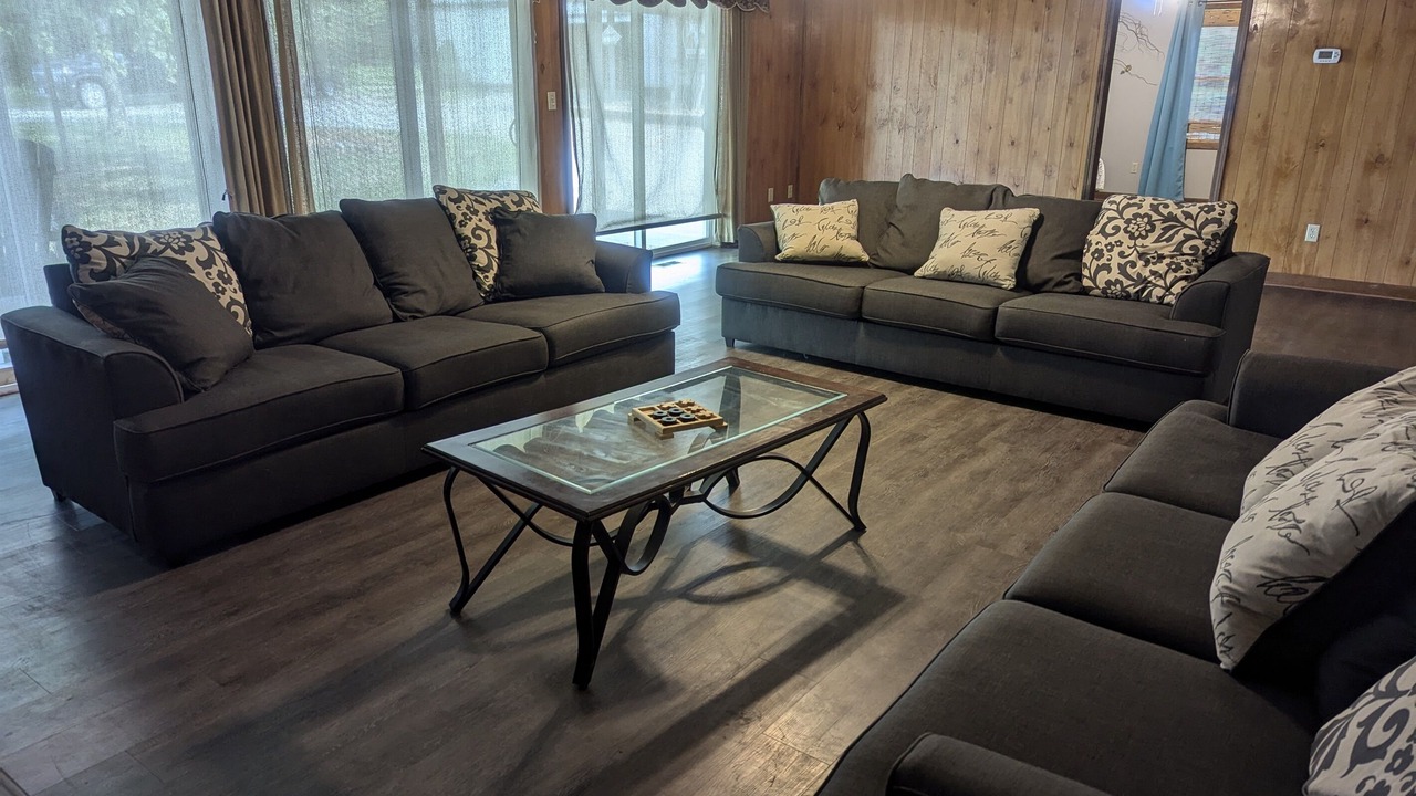 Photo of Livingroom in Thompsonville