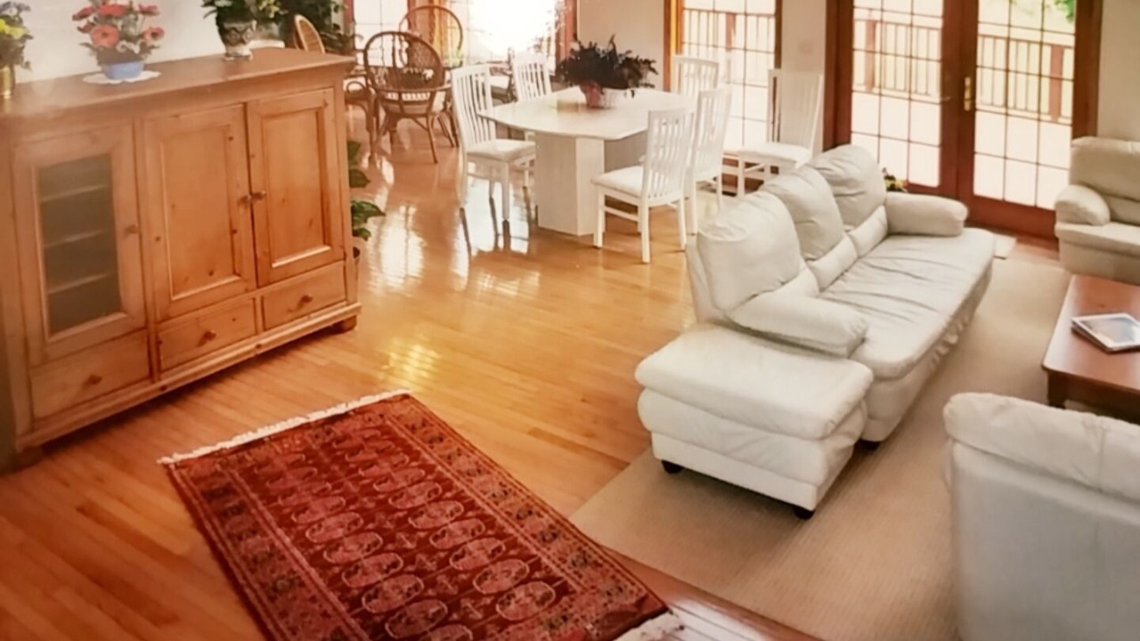Photo of Livingroom in Nauvoo