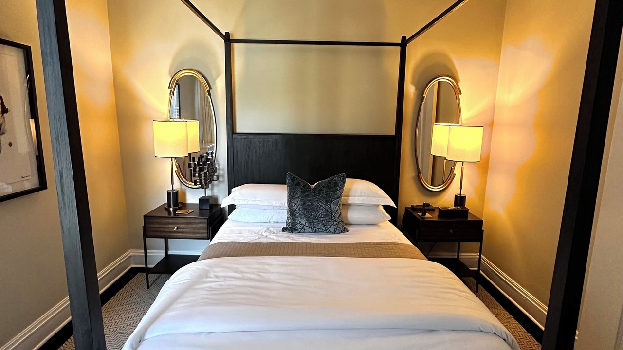 Photo of Bedroom in Edgewater