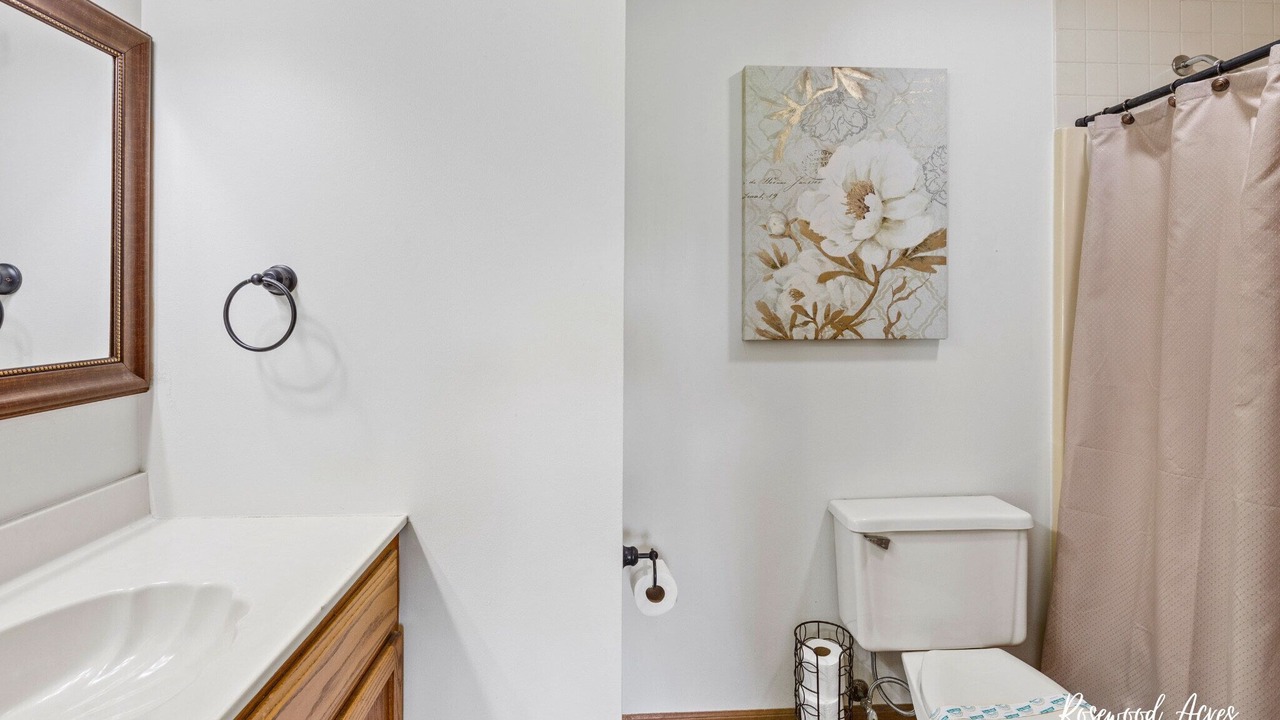 Photo of Bathroom in Manteno