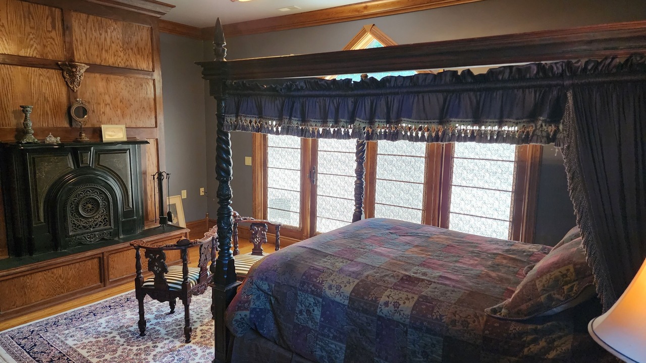 Photo of Bedroom in Lowder