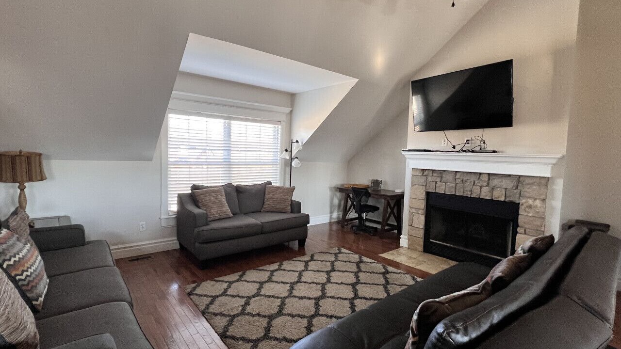 Photo of Livingroom in Collinsville