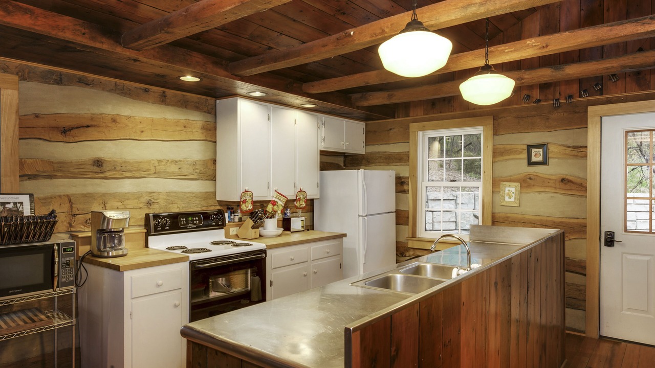 Photo of Kitchen in Elizabeth