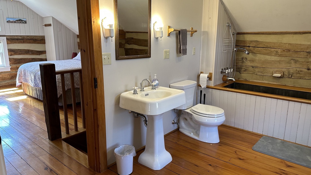 Photo of Bathroom in Elizabeth