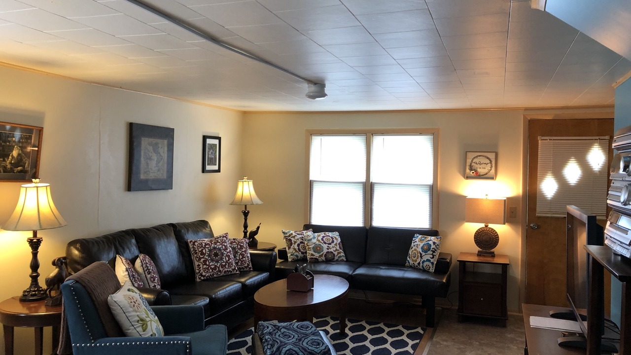 Photo of Livingroom in Galena