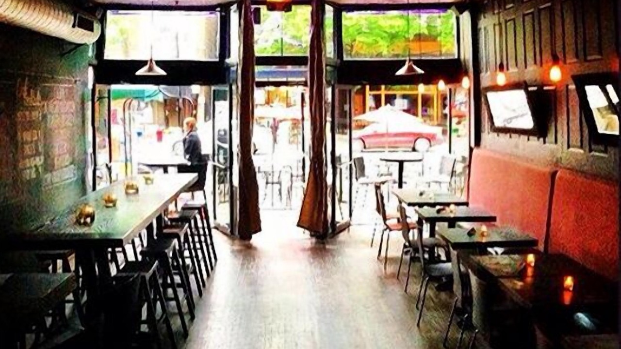 Photo of Others in Roscoe Village