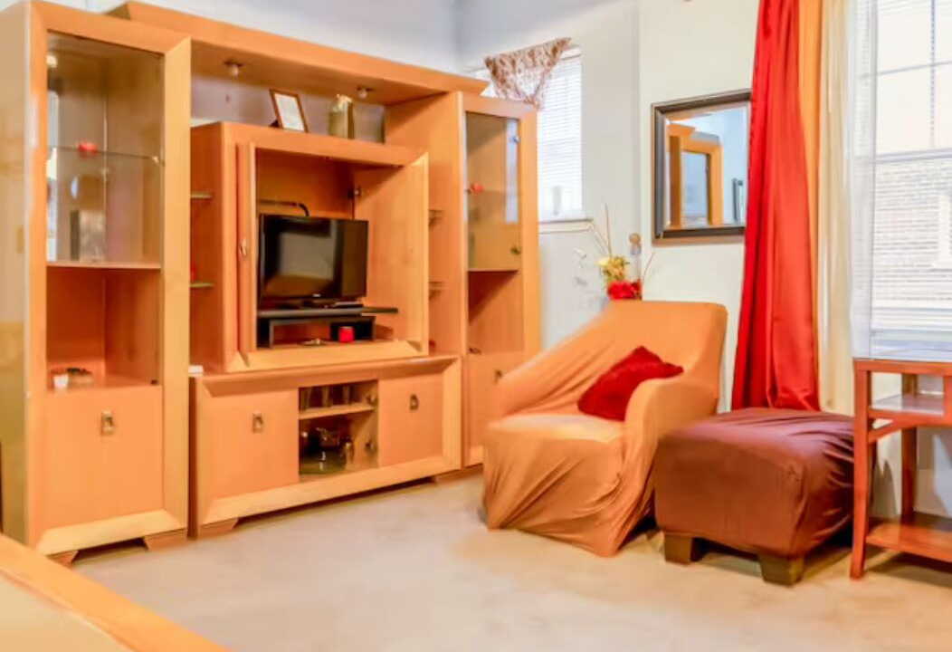 Photo of Livingroom in South Shore