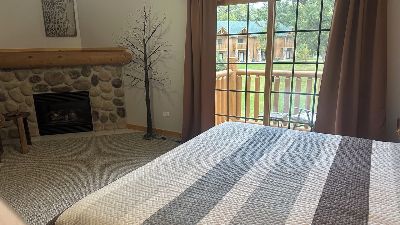 Photo of Bedroom in Oglesby