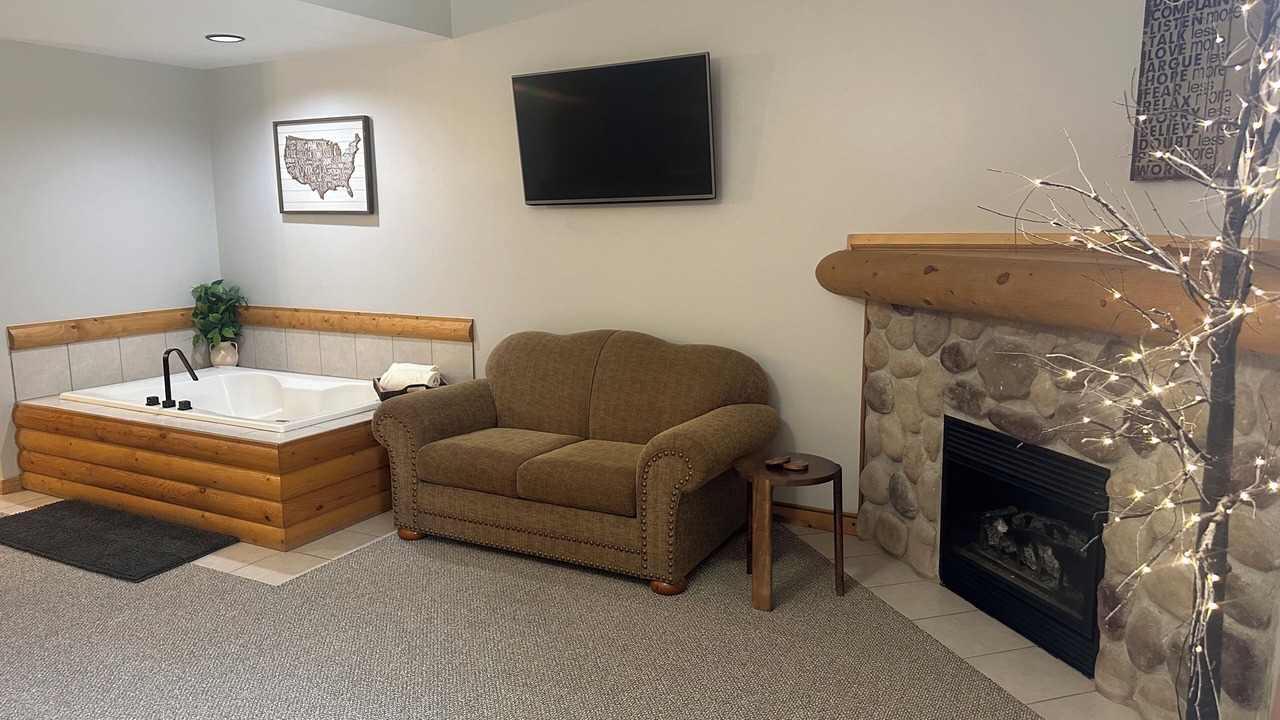 Photo of Livingroom in Oglesby