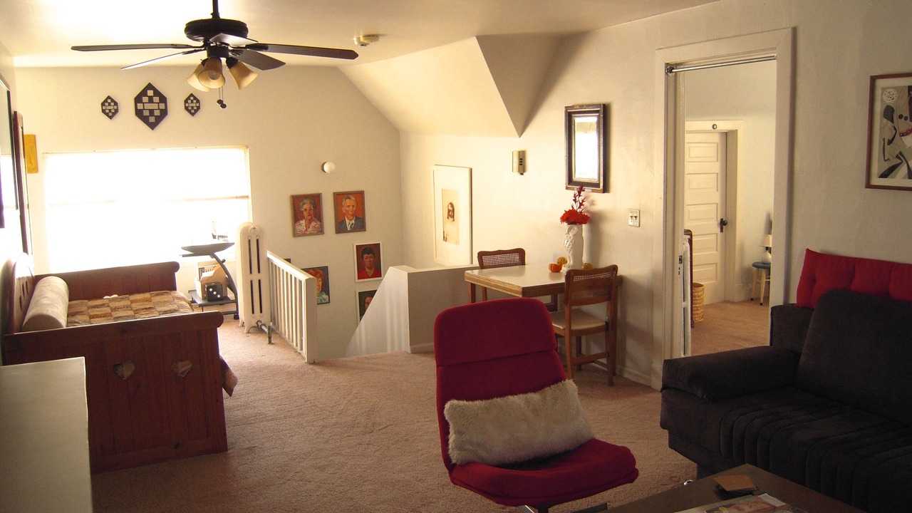 Photo of Bedroom in Rogers Park