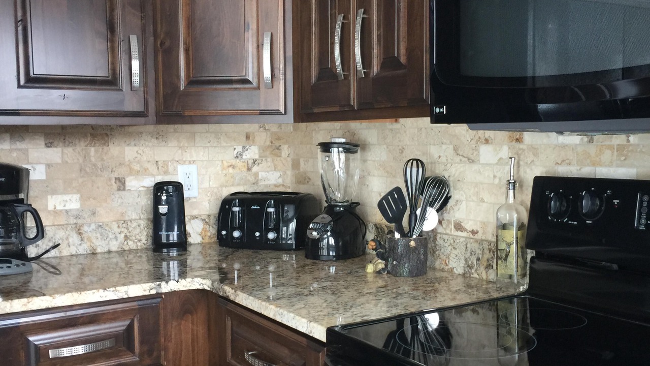 Photo of Kitchen in The Galena Territory