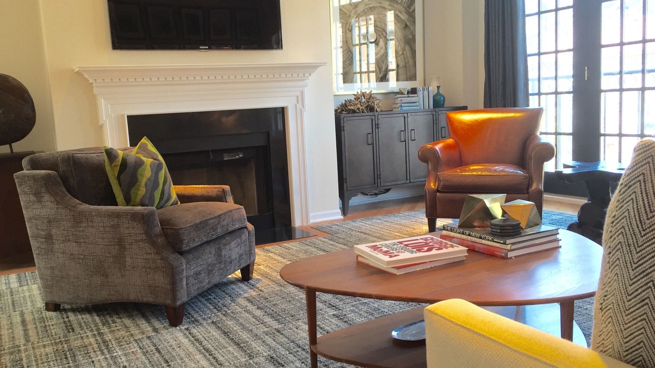 Photo of Livingroom in Lake View East