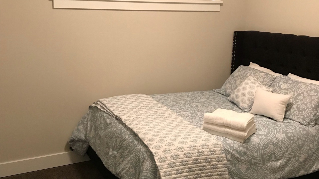 Photo of Bedroom in Lakeview