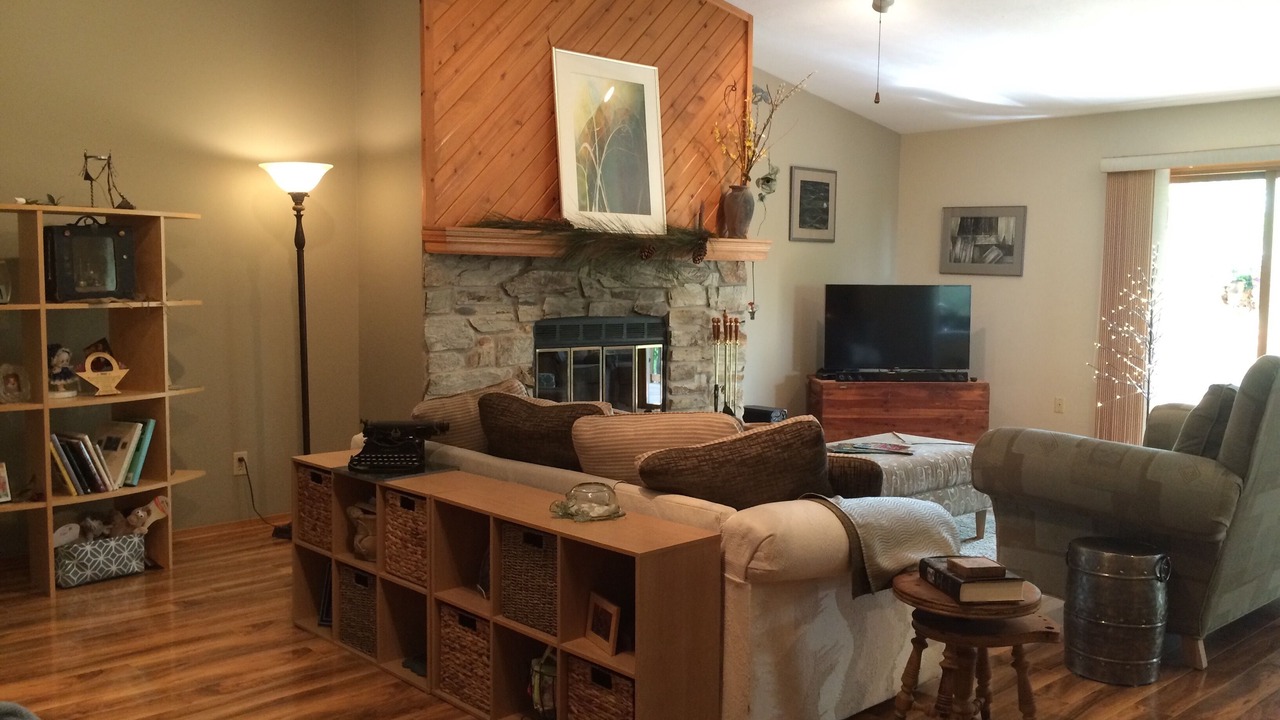 Photo of Livingroom in Roscoe