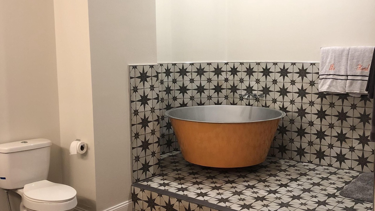 Photo of Bathroom in Alexander