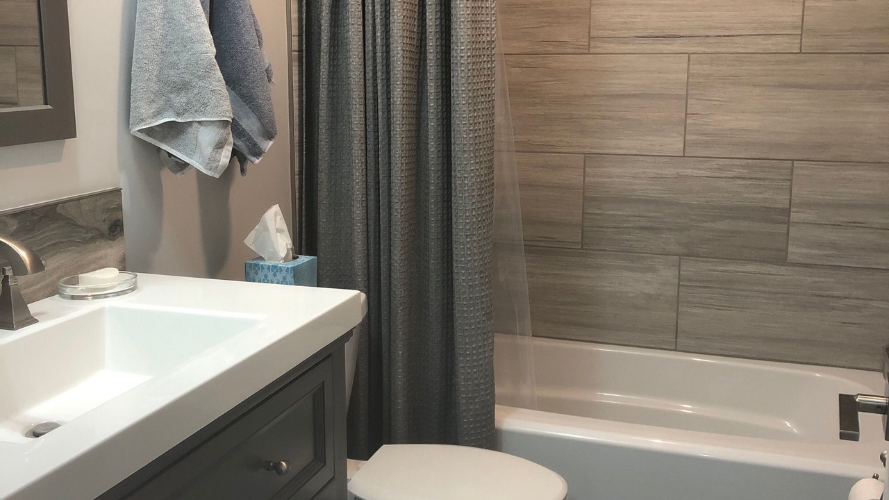 Photo of Bathroom in Warrenville