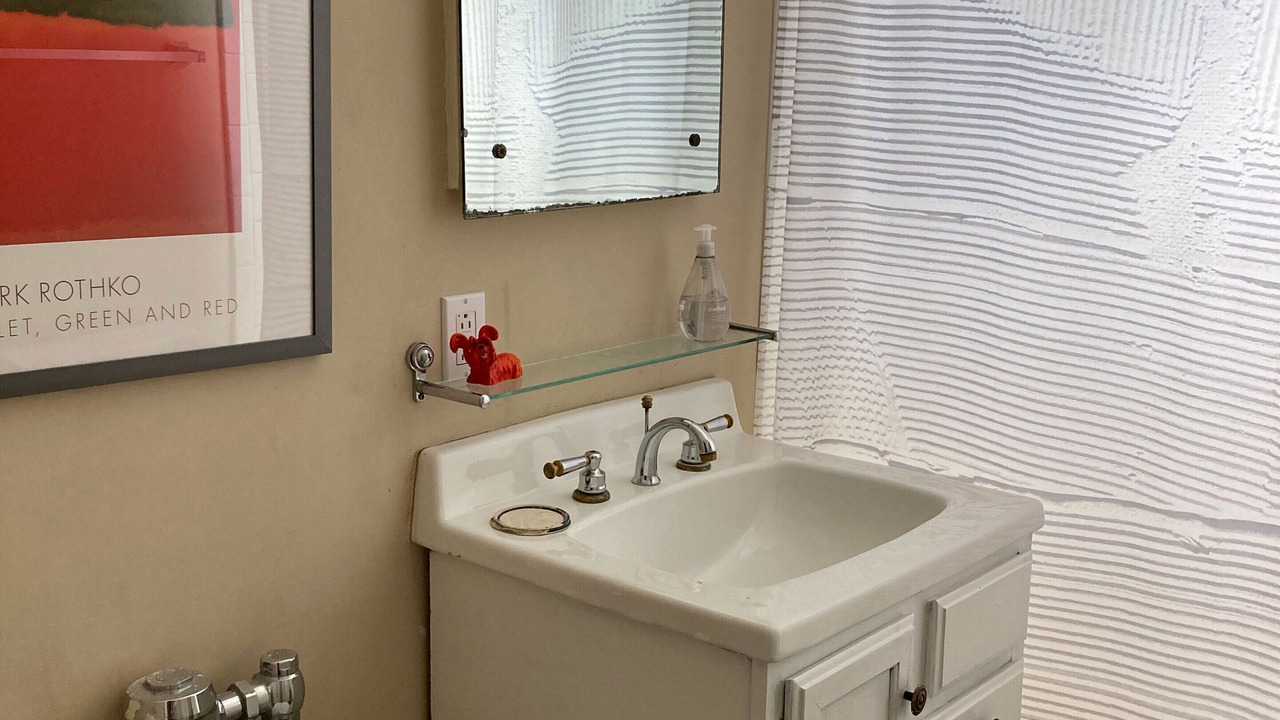Photo of Bathroom in North Evanston