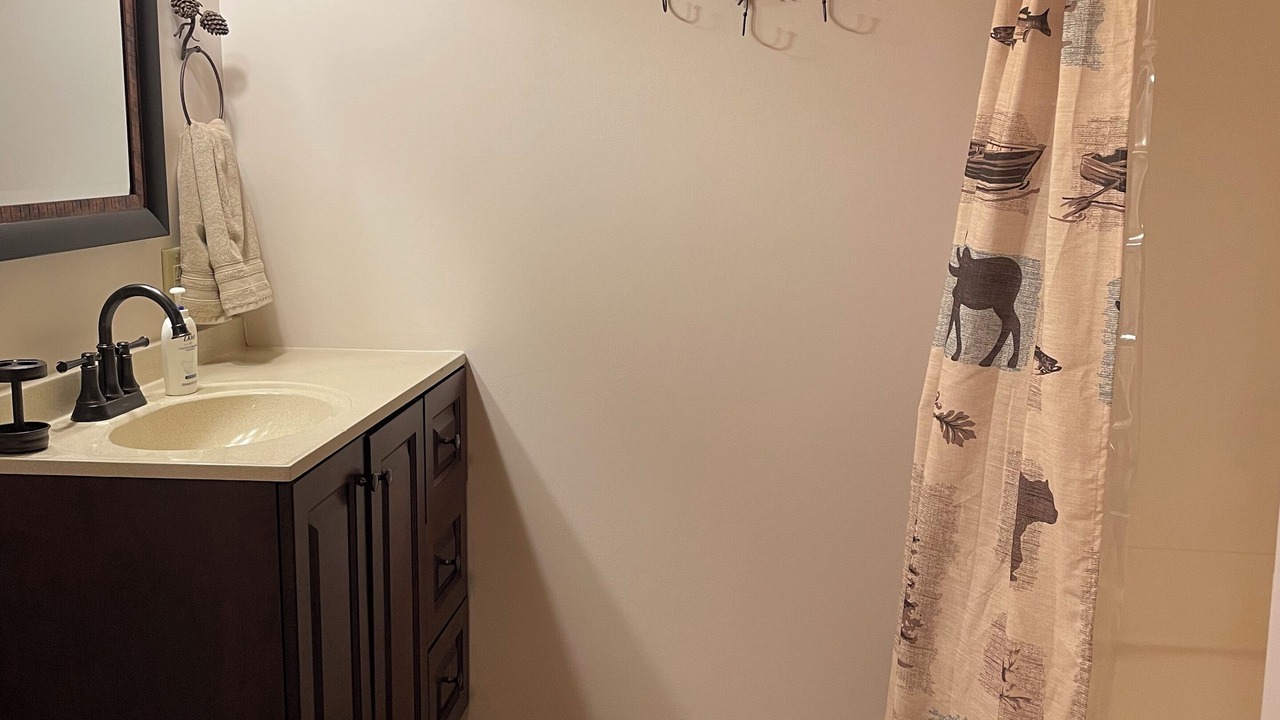 Photo of Bathroom in Sheridan