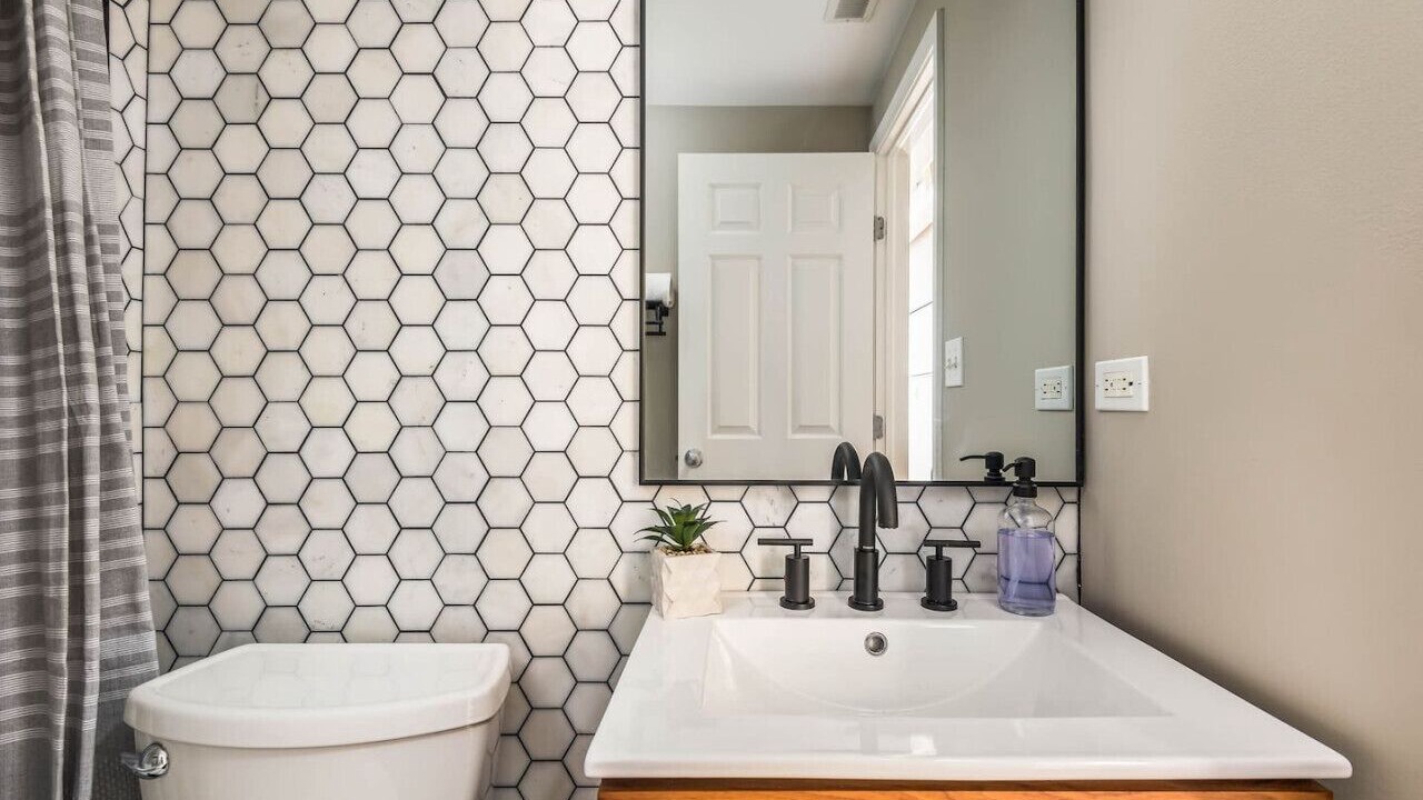 Photo of Bathroom in Tri-Taylor
