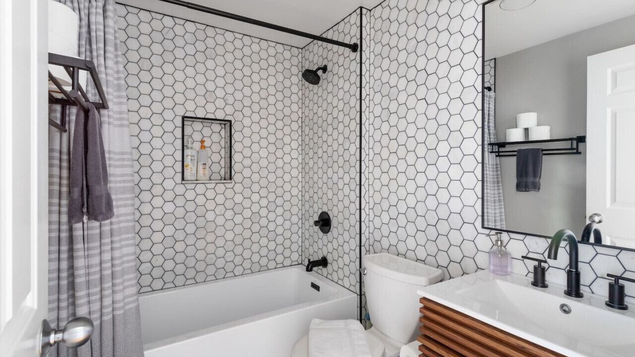 Photo of Bathroom in Tri-Taylor