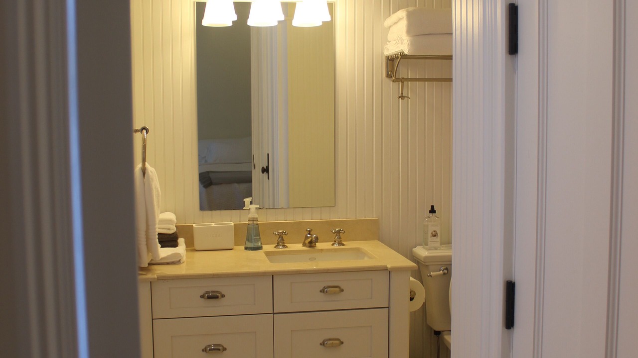 Photo of Bathroom in Wicker Park