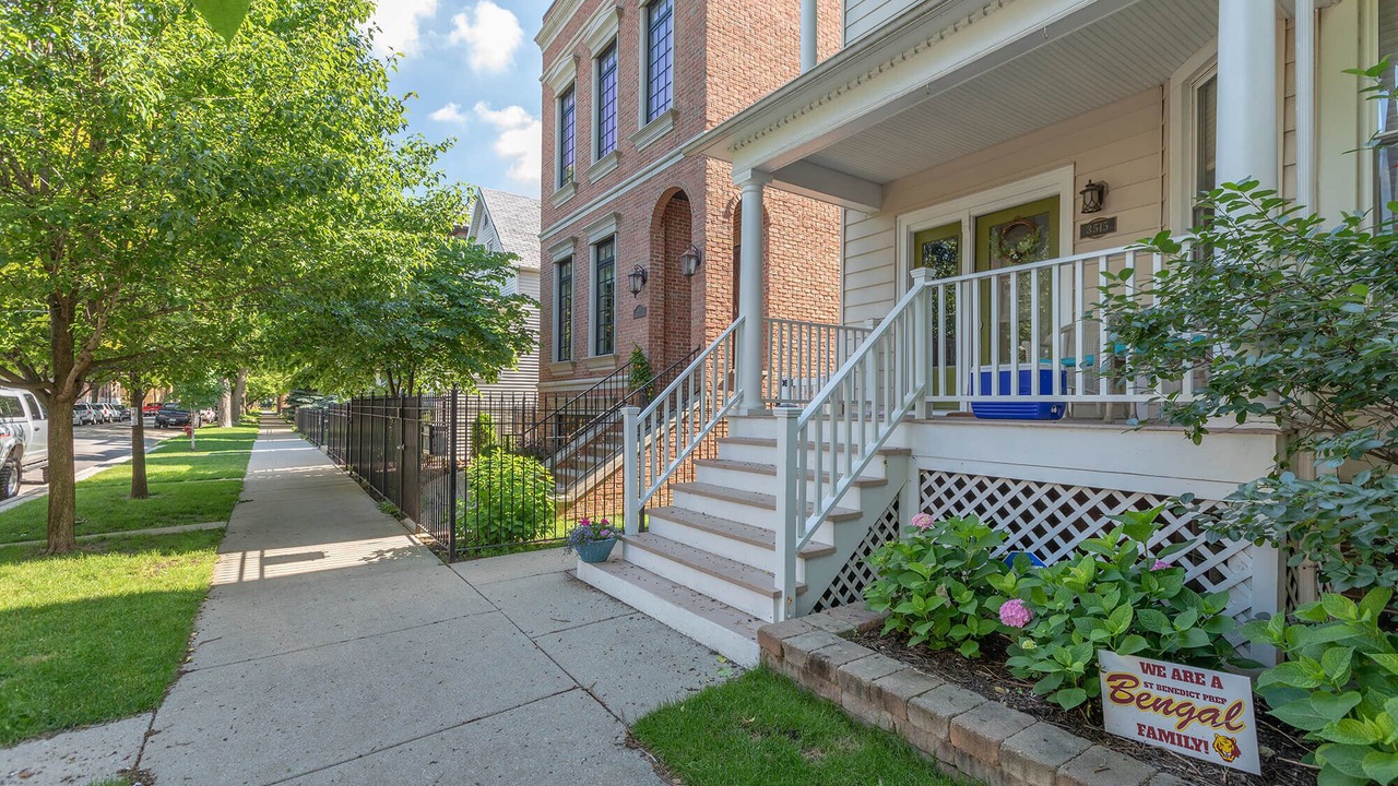 Photo of Outdoor in Roscoe Village