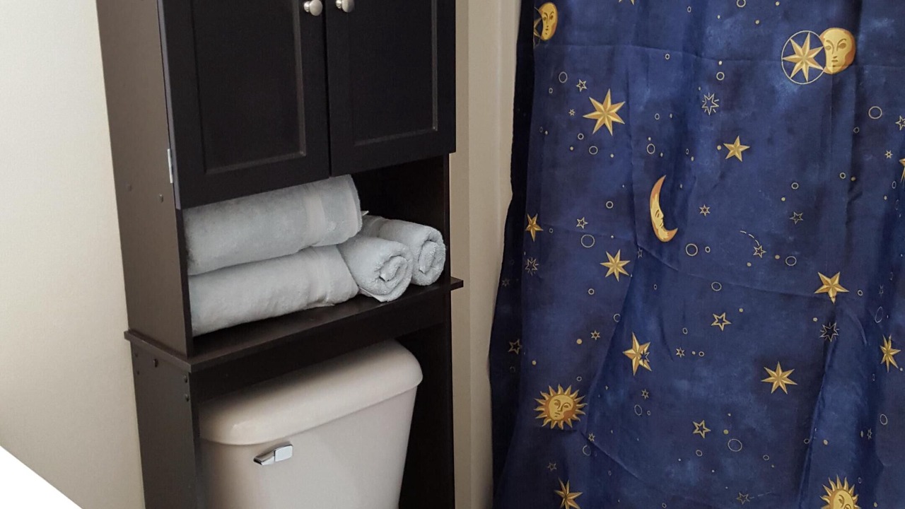Photo of Bathroom in Oglesby