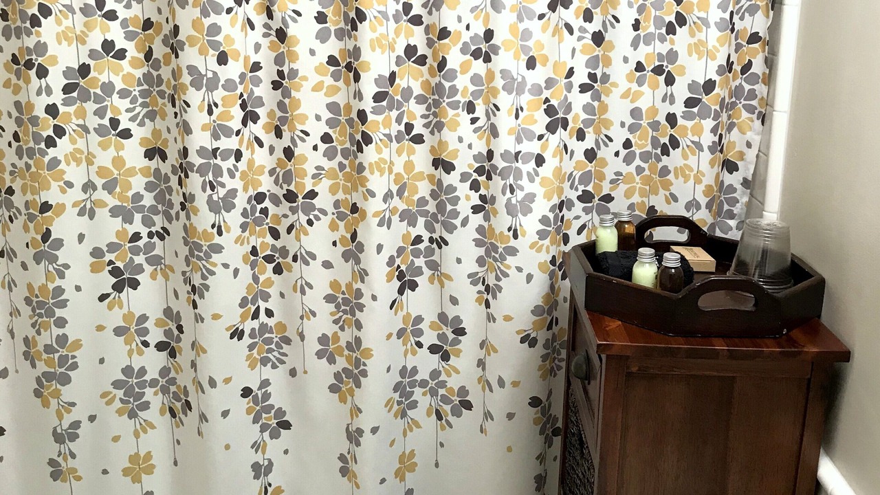 Photo of Bathroom in Galena