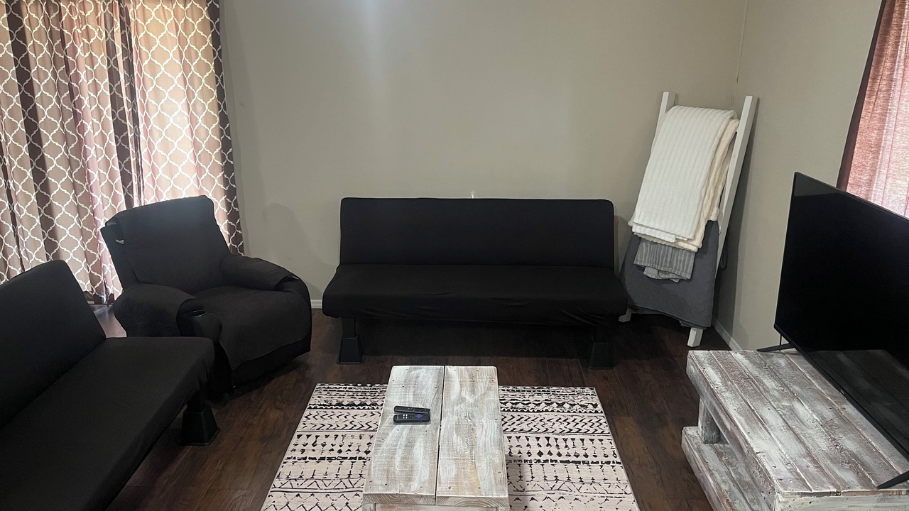 Photo of Livingroom in Pittsfield
