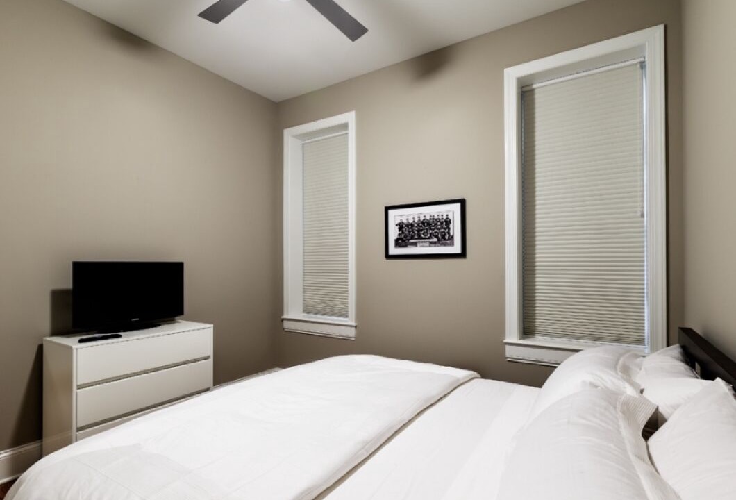 Photo of Bedroom in Lakeview