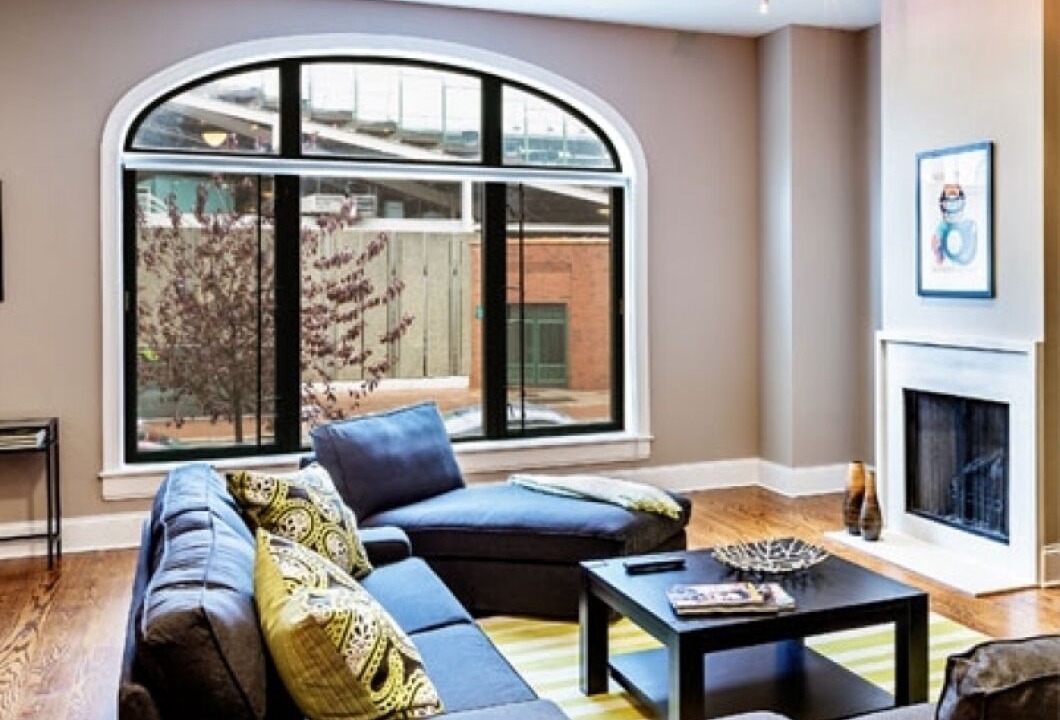 Photo of Livingroom in Lakeview