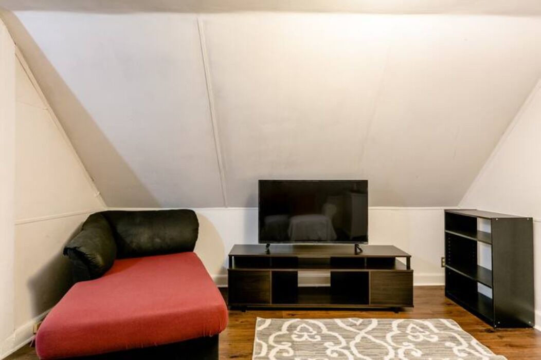 Photo of Livingroom in Irving Park East