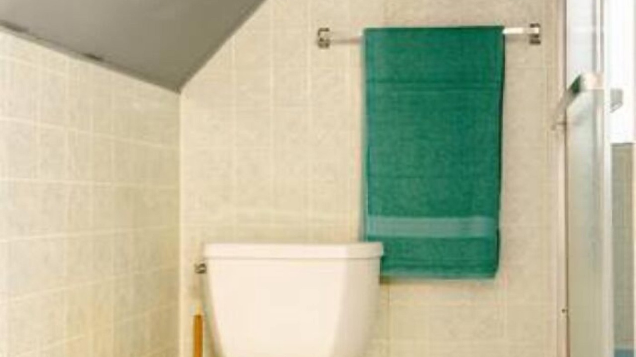 Photo of Bathroom in Irving Park East