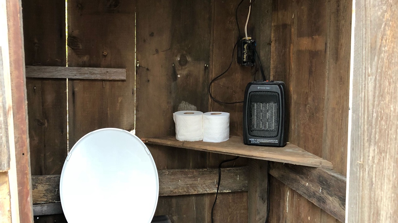 Photo of Bathroom in Nauvoo