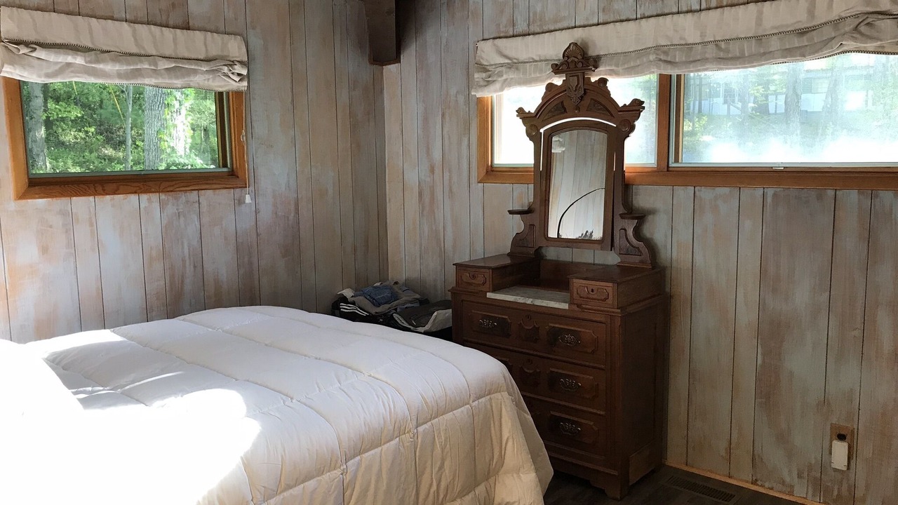 Photo of Bedroom in Goreville