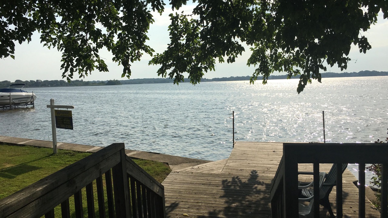 Photo of Outdoor in Pistakee Highlands