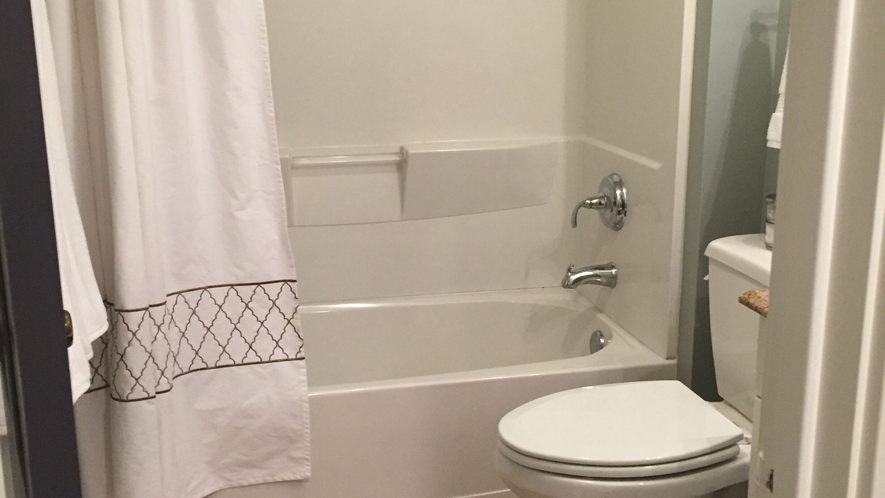 Photo of Bathroom in Batavia