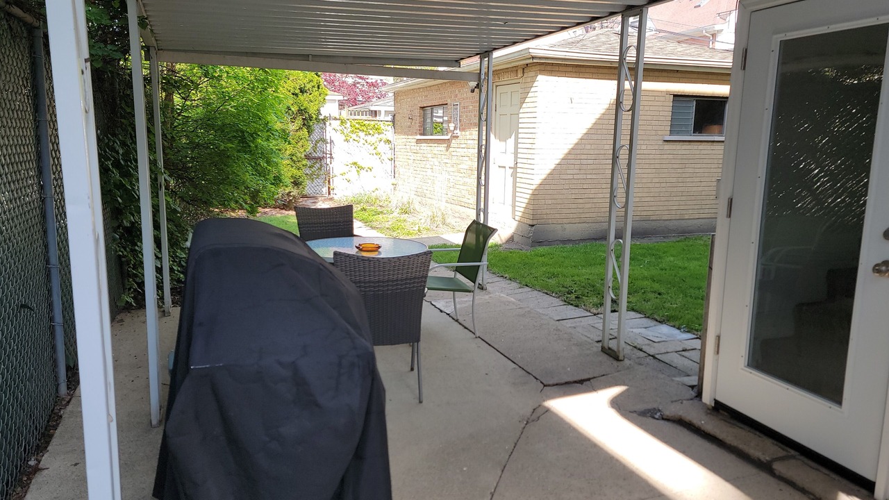 Photo of Outdoor in Logan Square