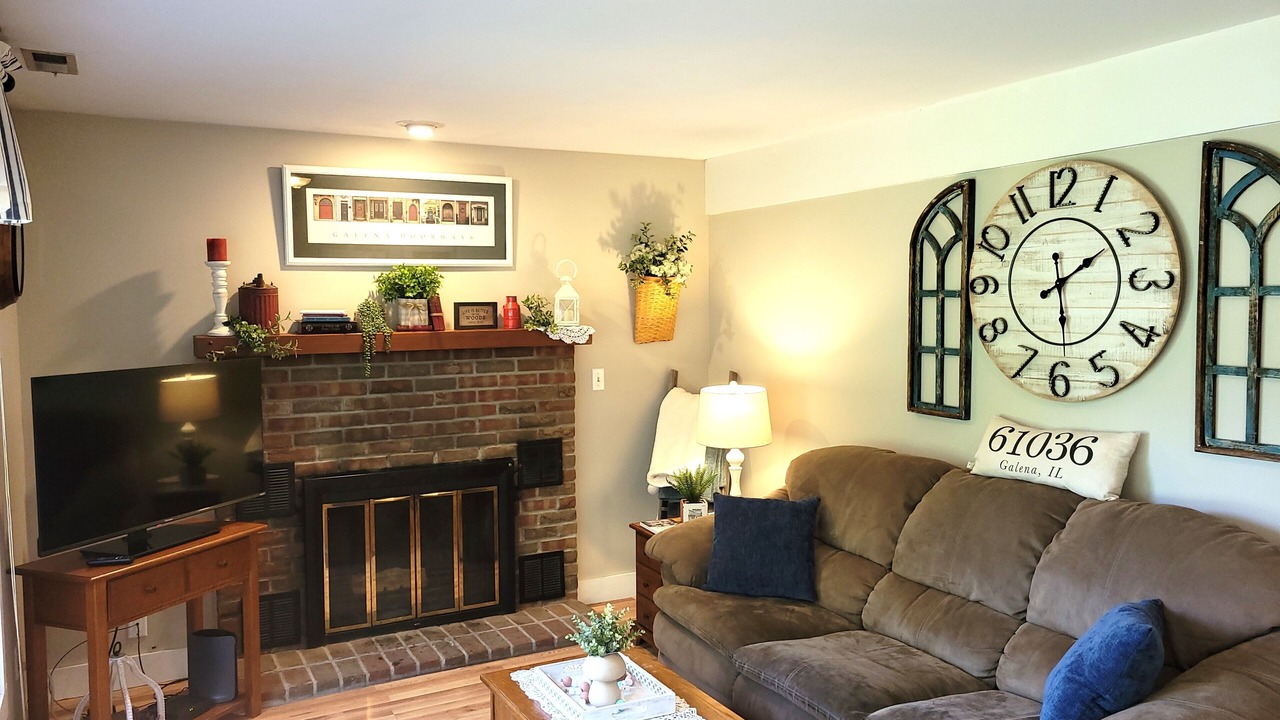Photo of Livingroom in The Galena Territory