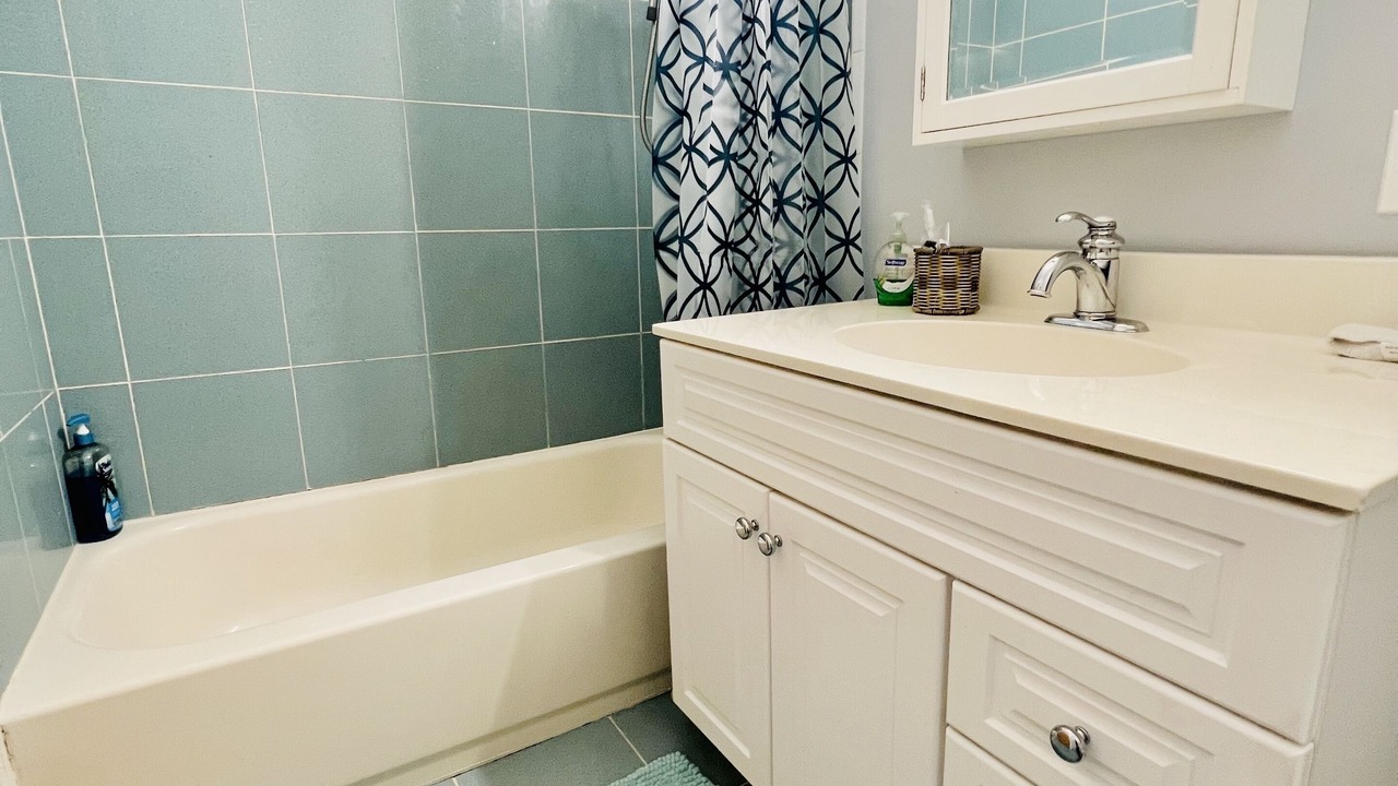 Photo of Bathroom in Old Town