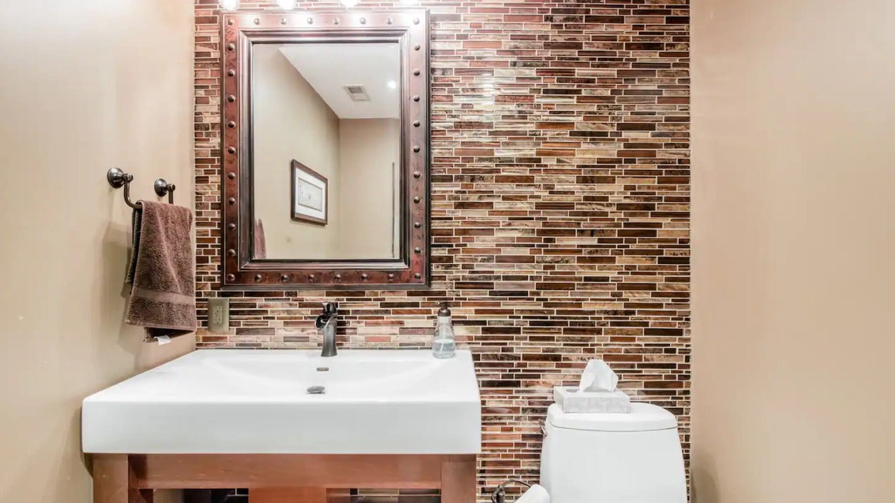 Photo of Bathroom in Ranch Triangle