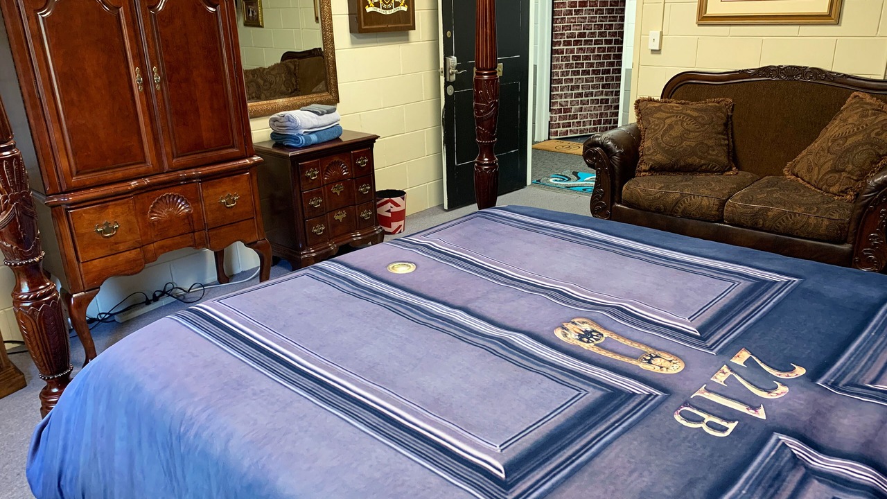 Photo of Bedroom in Groveland