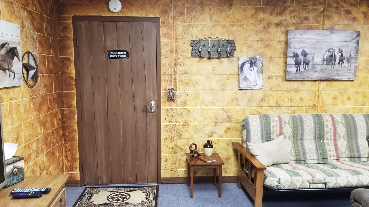 Photo of Bedroom in Groveland