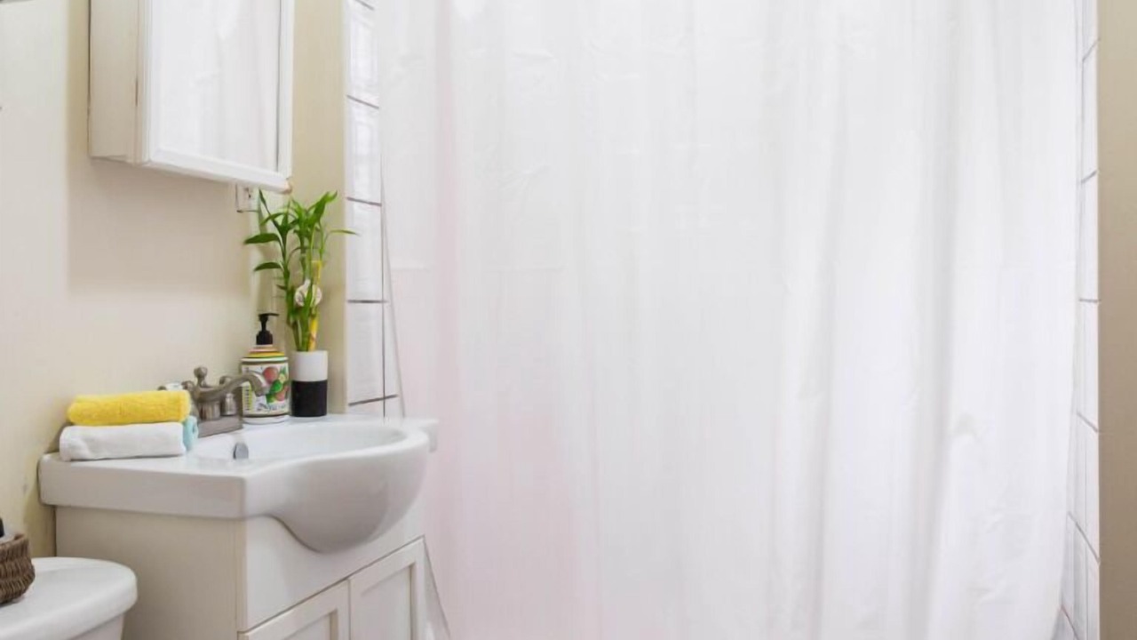 Photo of Bathroom in Avondale